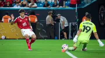 عقوبة مغلظة.. إبراهيم فايق يكشف كواليس أزمة إمام عاشور قبل مواجهة الأهلي ويانج أفريكانز